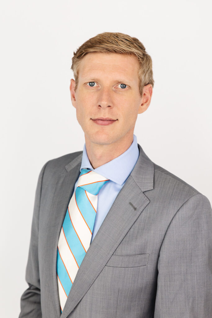 Rodericks Headshot